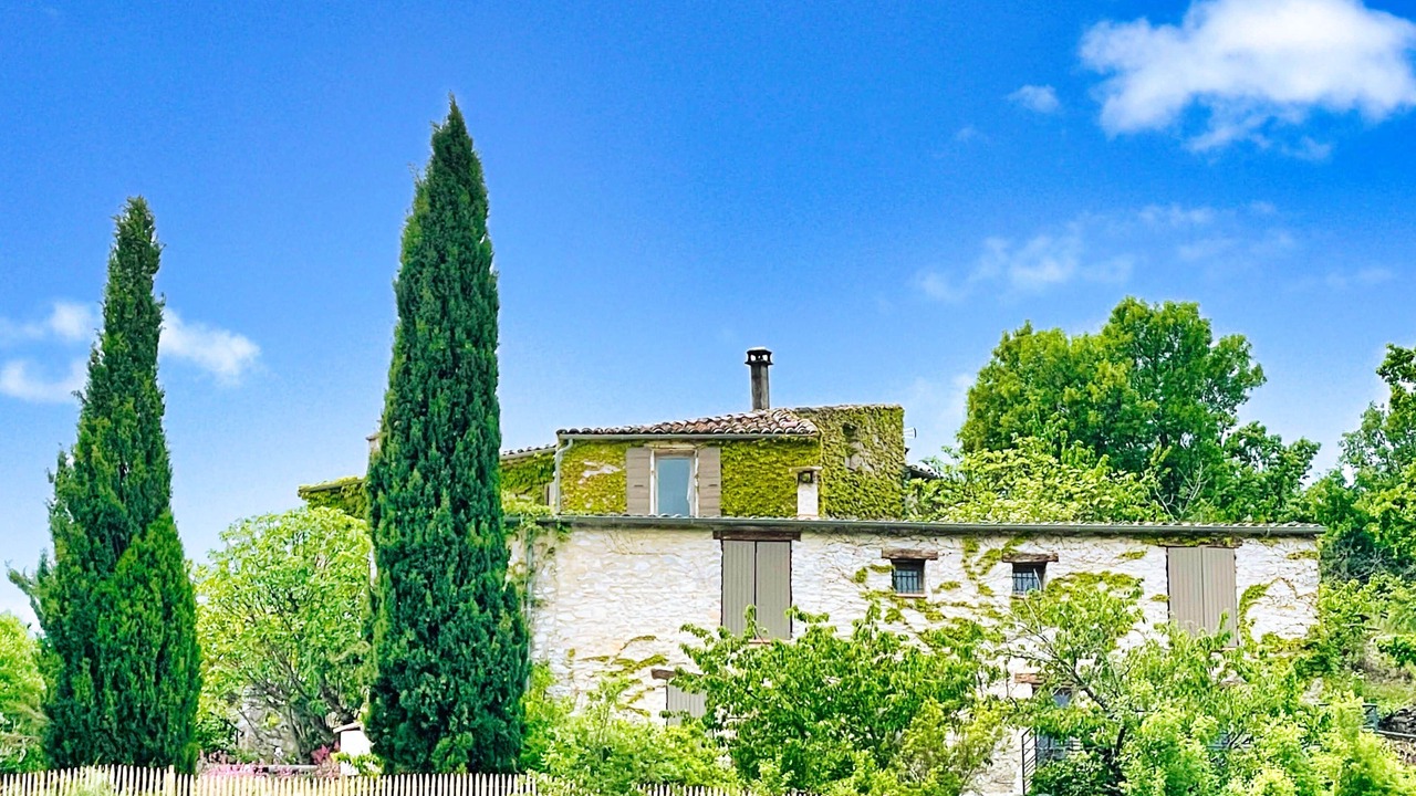 Photo of Outdoor in Chateauneuf-Val-Saint-Donat