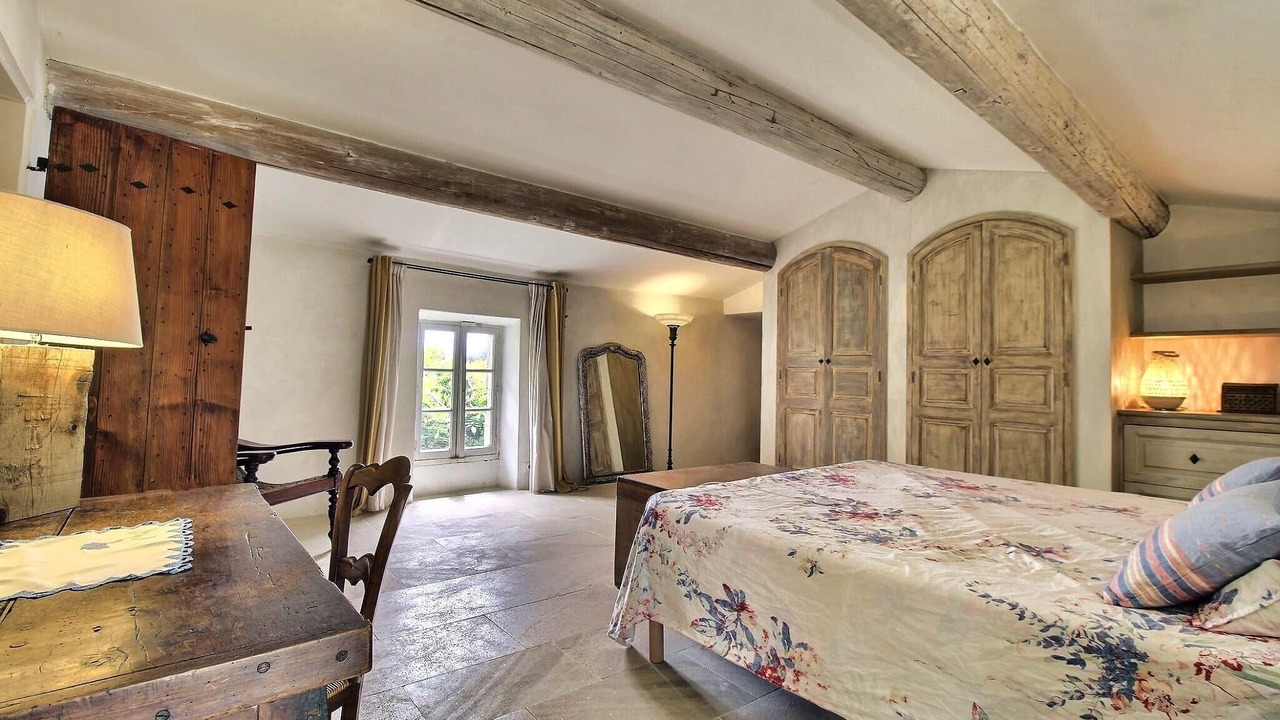 Photo of Bedroom in Cabrieres-dʼAigues