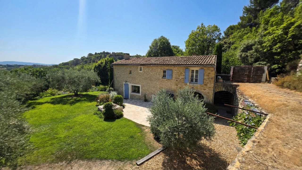 Photo of Outdoor in Cabrieres-dʼAigues