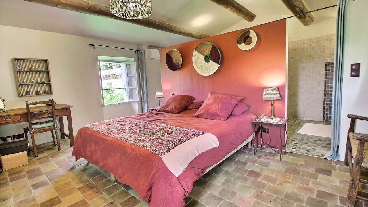 Photo of Bedroom in Cabrieres-dʼAigues