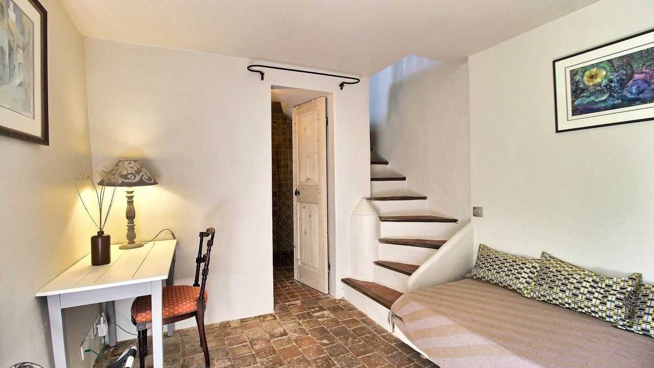 Photo of Bedroom in Cabrieres-dʼAigues