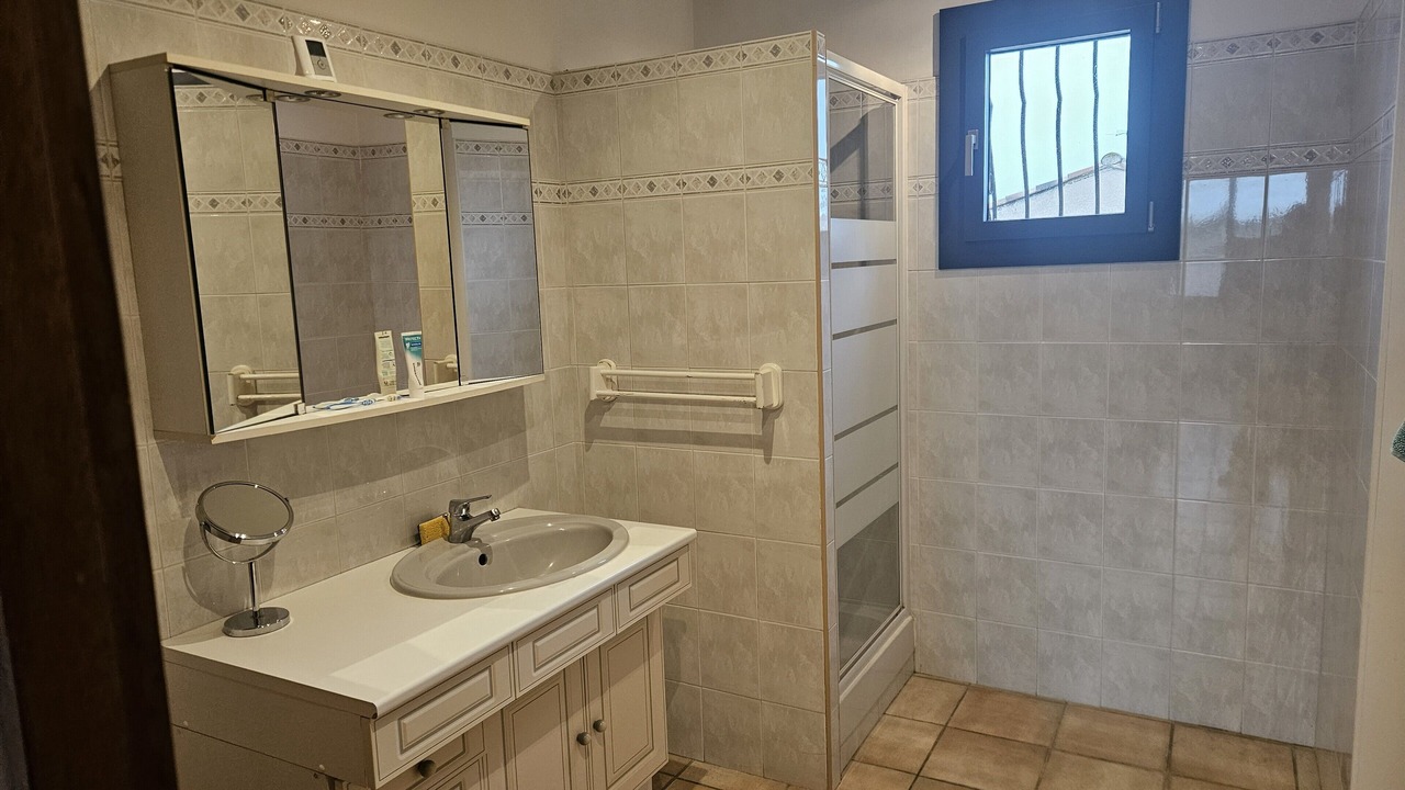 Photo of Bathroom in Istres