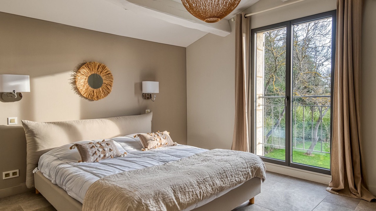 Photo of Bedroom in Maussane