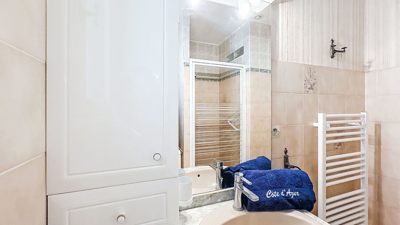 Photo of Bathroom in La Bouverie