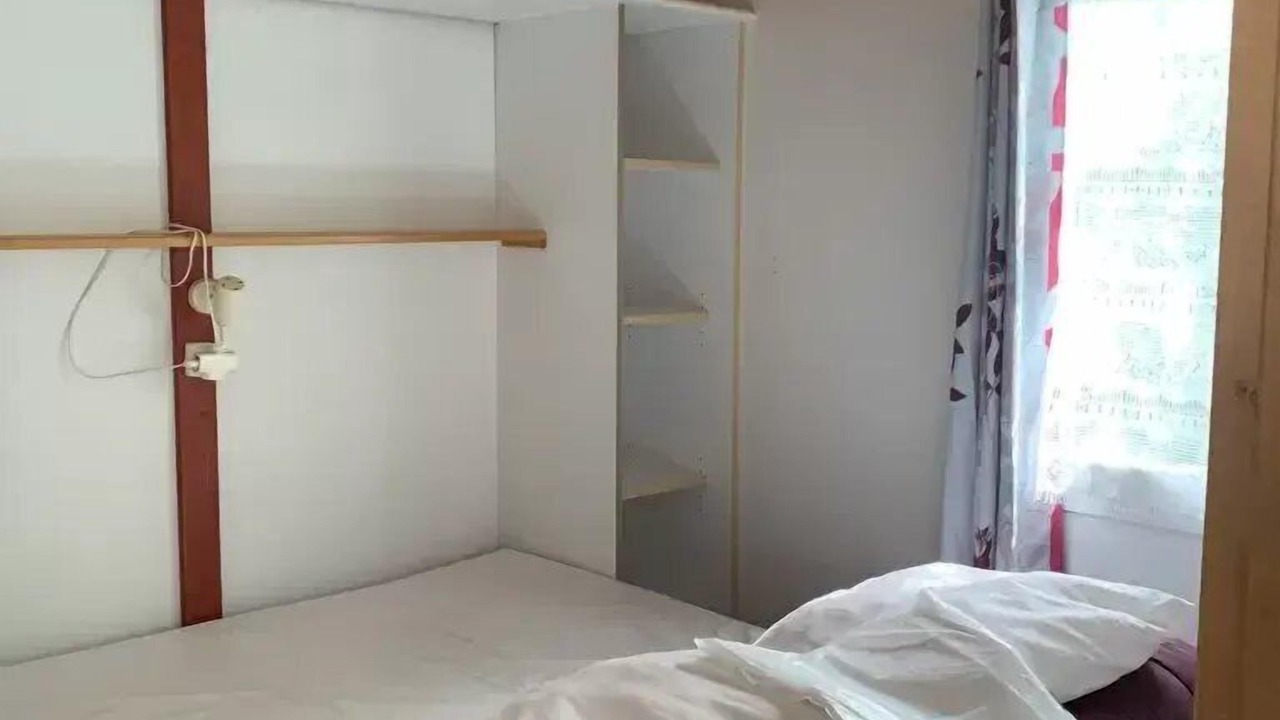 Photo of Bedroom in Junas