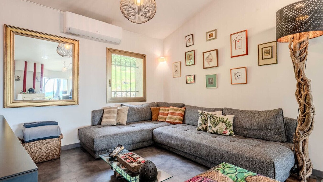Photo of Livingroom in Biot