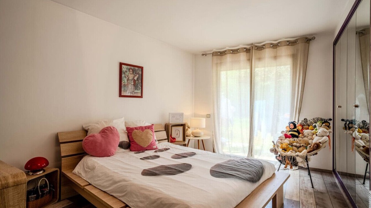 Photo of Bedroom in Biot