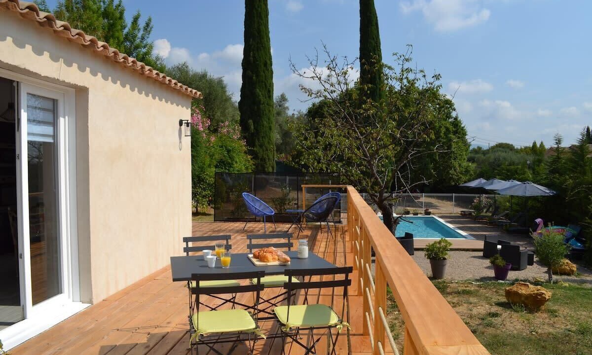 Photo of Outdoor in Le Rouret