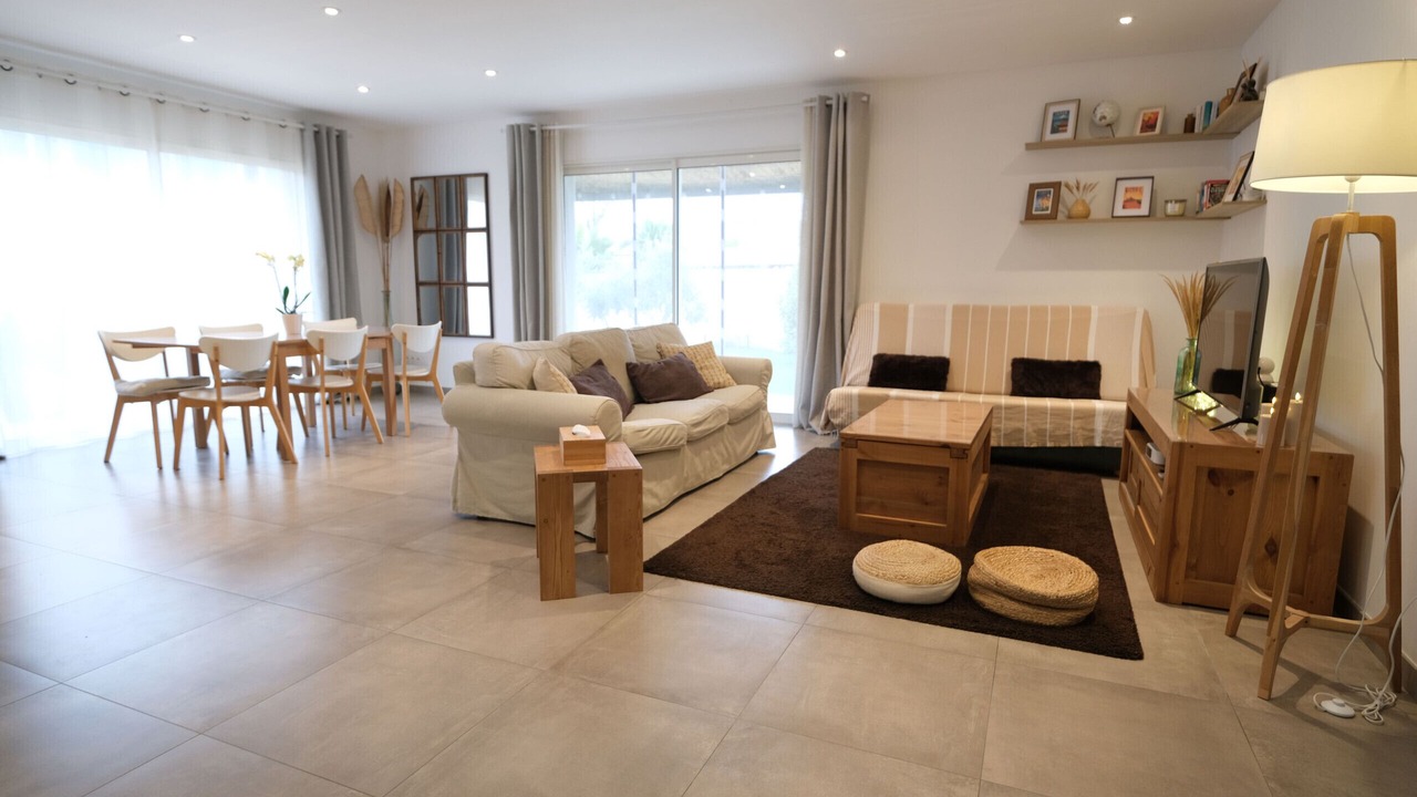 Photo of Livingroom in Plan-d'Orgon