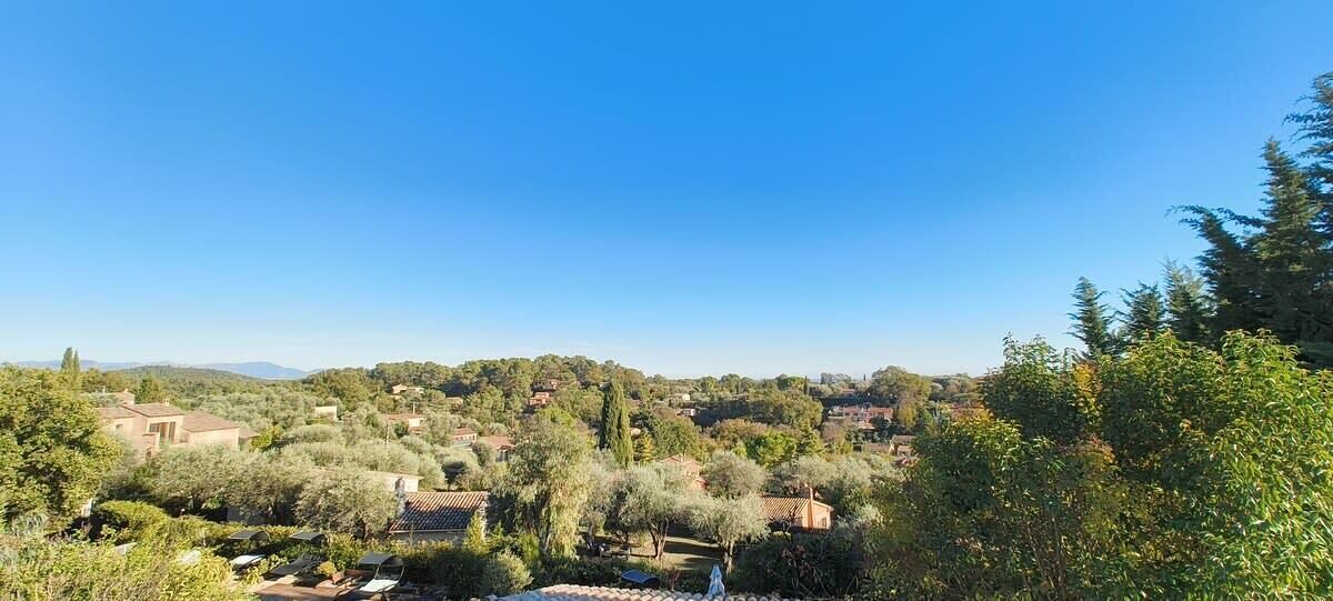 Photo of Others in Le Rouret