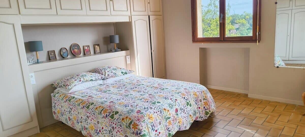 Photo of Bedroom in Le Rouret