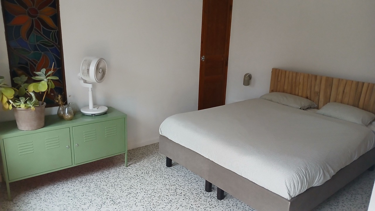 Photo of Bedroom in Saint-Cannat