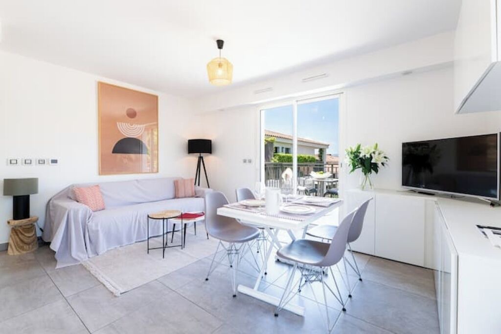 Photo of Livingroom in Saint-Tropez City Centre