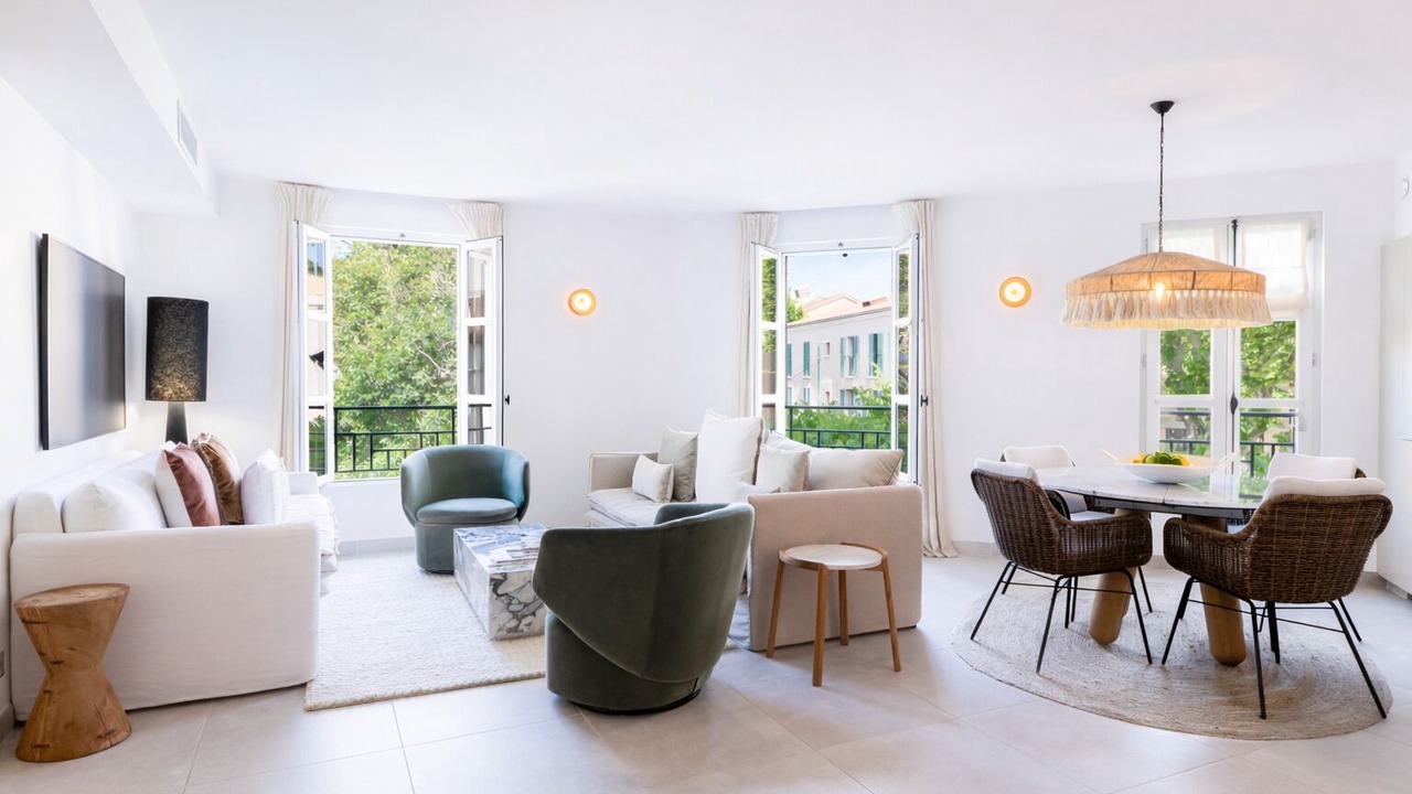 Photo of Livingroom in Saint-Tropez City Centre