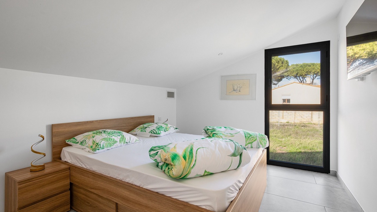 Photo of Bedroom in Villeneuve-les-Beziers