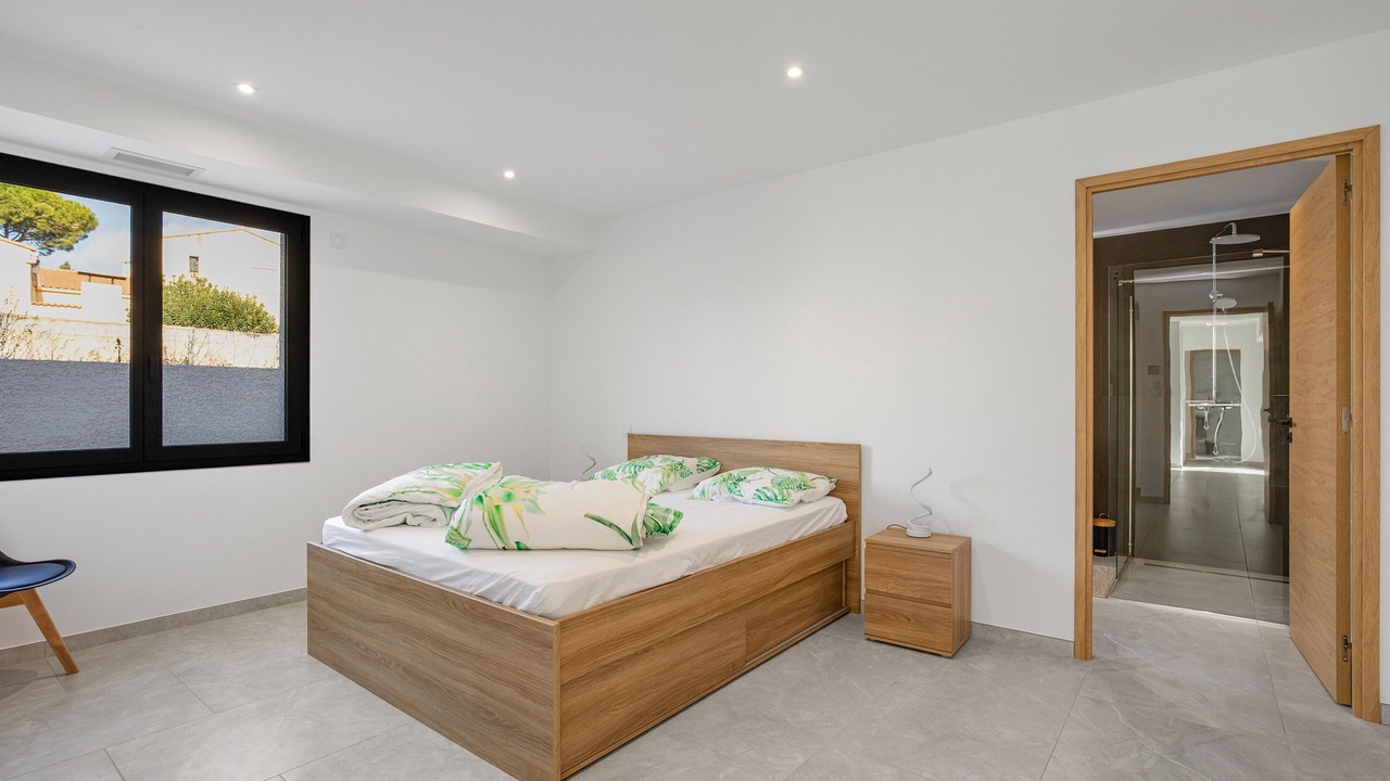 Photo of Bedroom in Villeneuve-les-Beziers