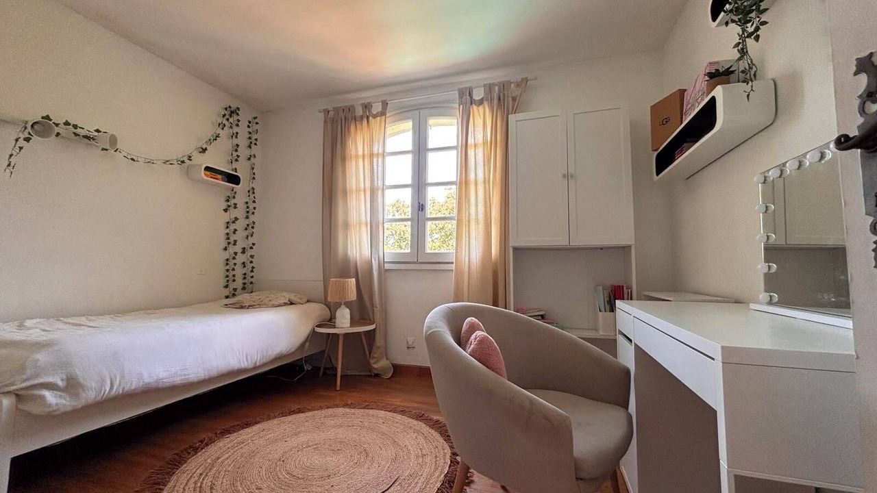 Photo of Bedroom in Castries