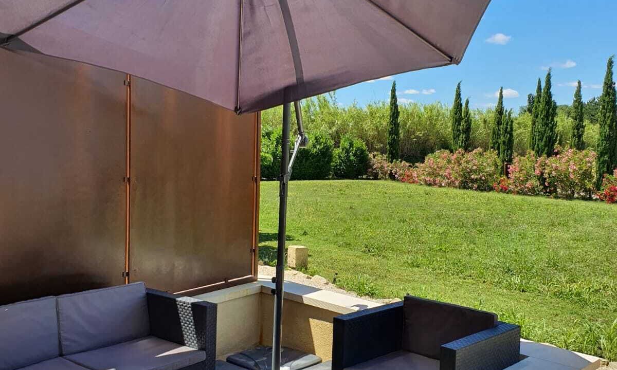 Photo of Patio Balcony in Saint Pierre de Mezoargues
