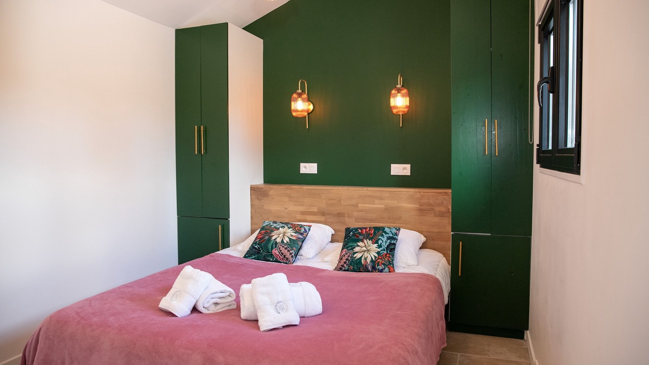 Photo of Bedroom in Saint-Etienne-du-Gres