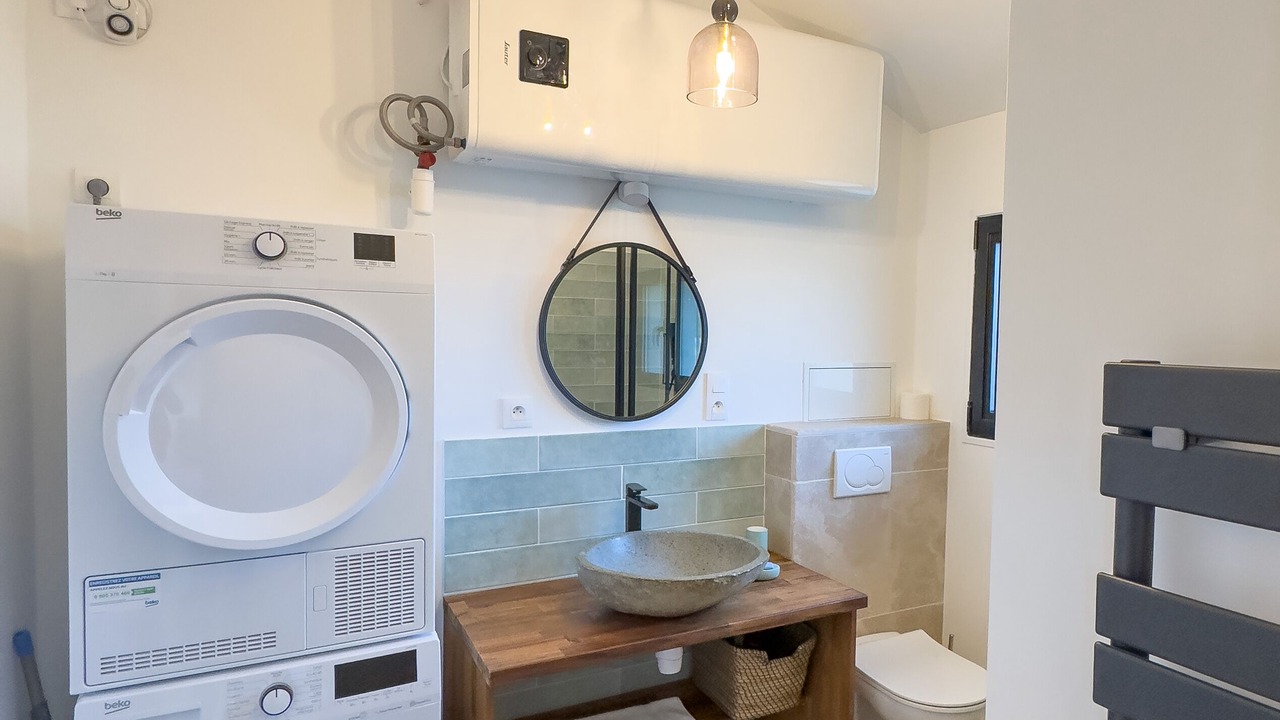 Photo of Bathroom in Saint-Etienne-du-Gres