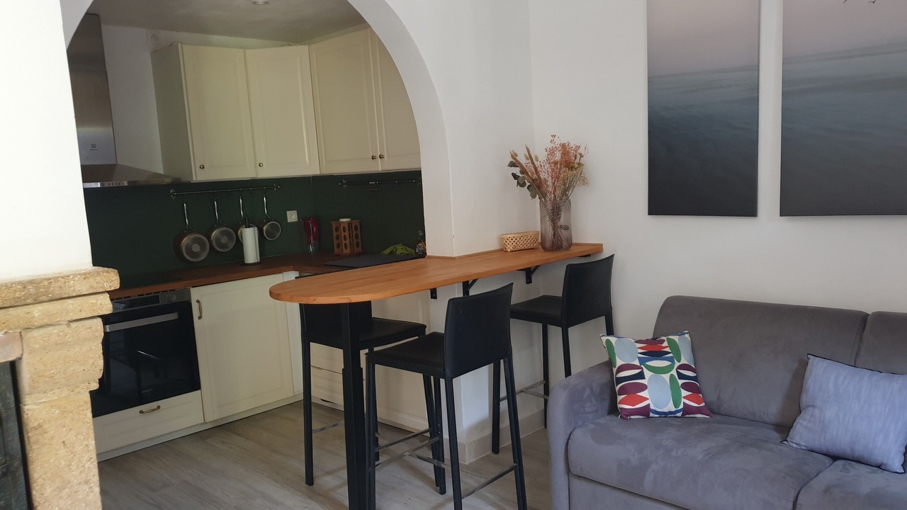 Photo of Livingroom in Eguilles