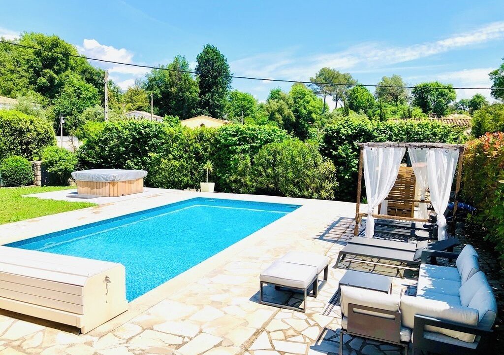Photo of Outdoor in Roquefort-les-Pins