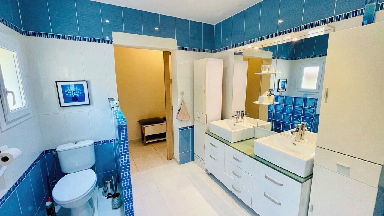 Photo of Bathroom in Roquefort-les-Pins