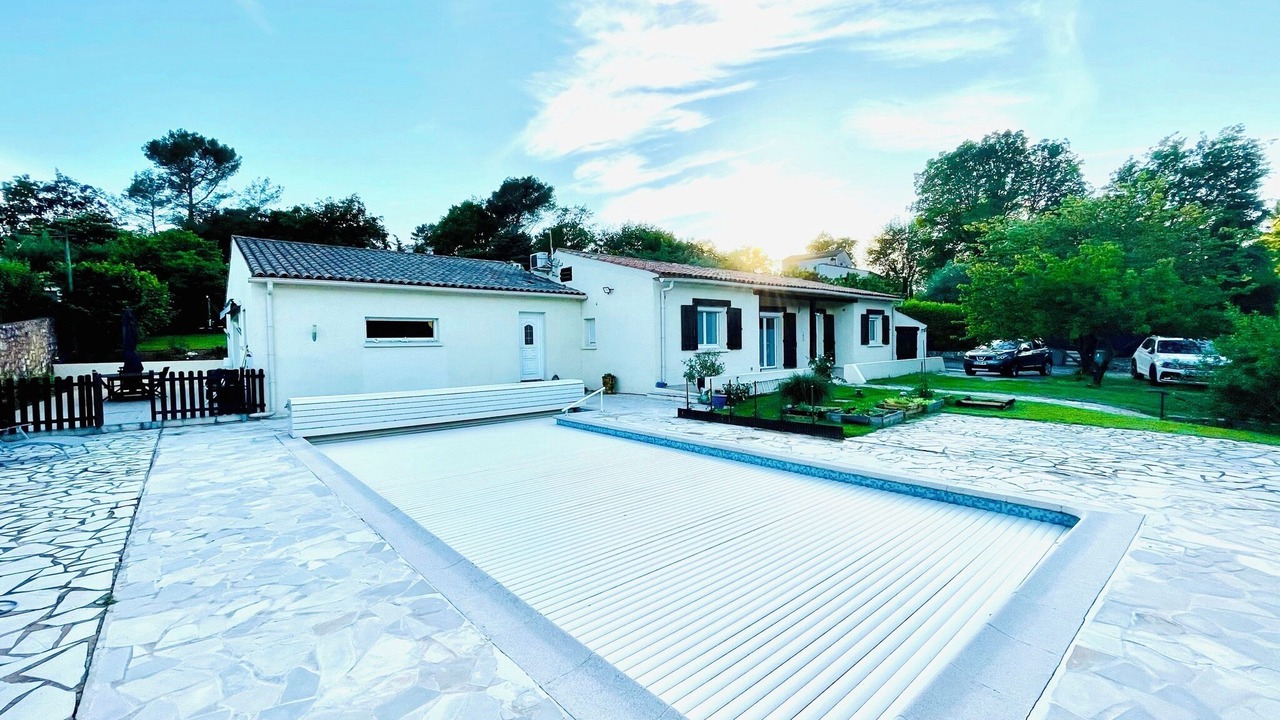 Photo of Outdoor in Roquefort-les-Pins