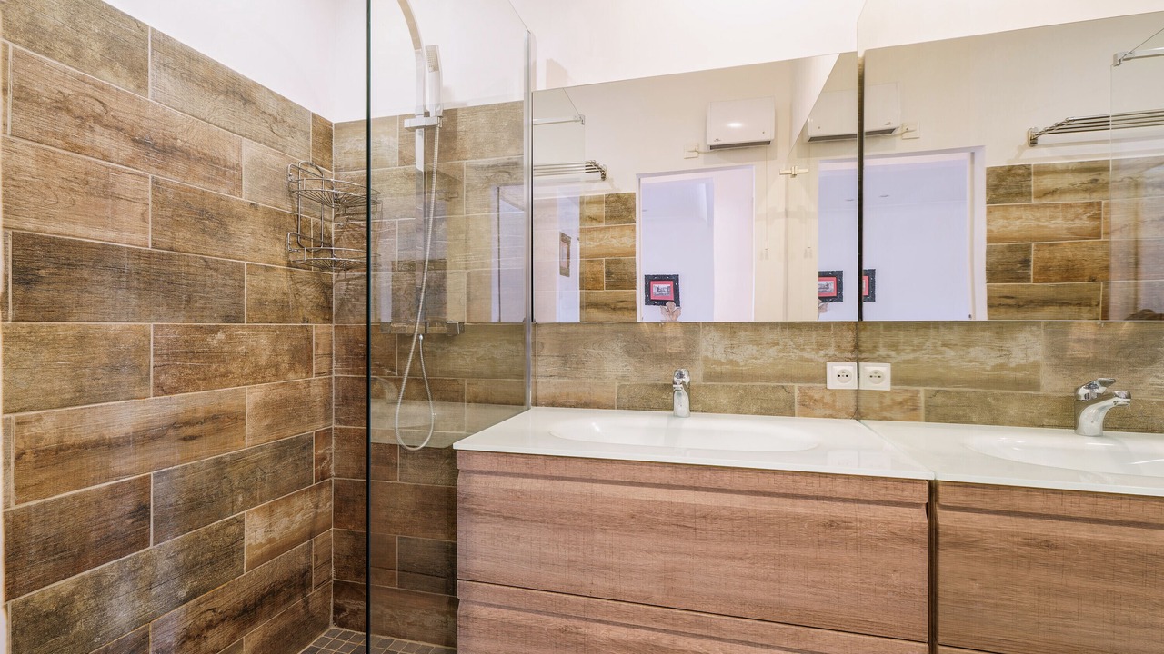 Photo of Bathroom in Old Town