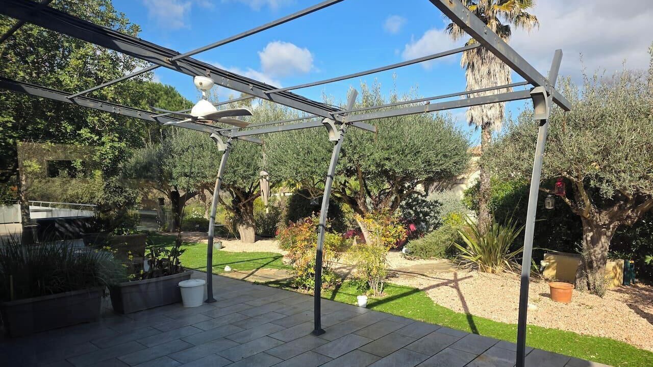 Photo of Patio Balcony in Bormes-Les-Mimosas