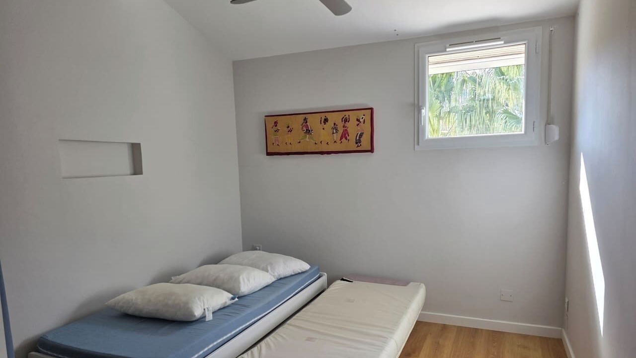Photo of Bedroom in Bormes-Les-Mimosas