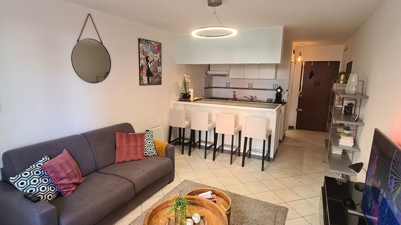 Photo of Livingroom in Liberation