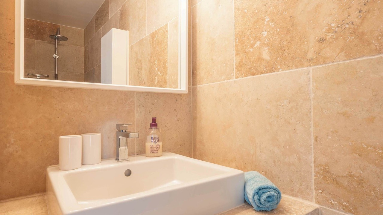 Photo of Bathroom in Noves