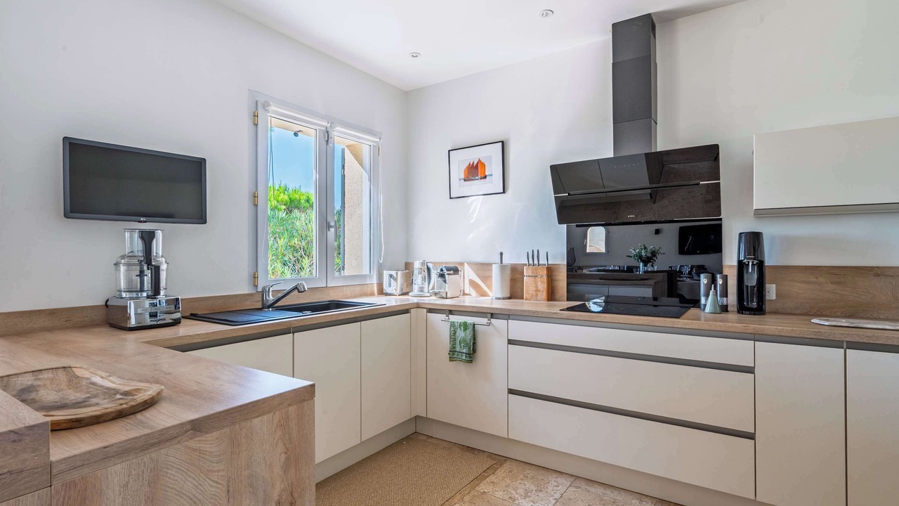 Photo of Kitchen in Noves