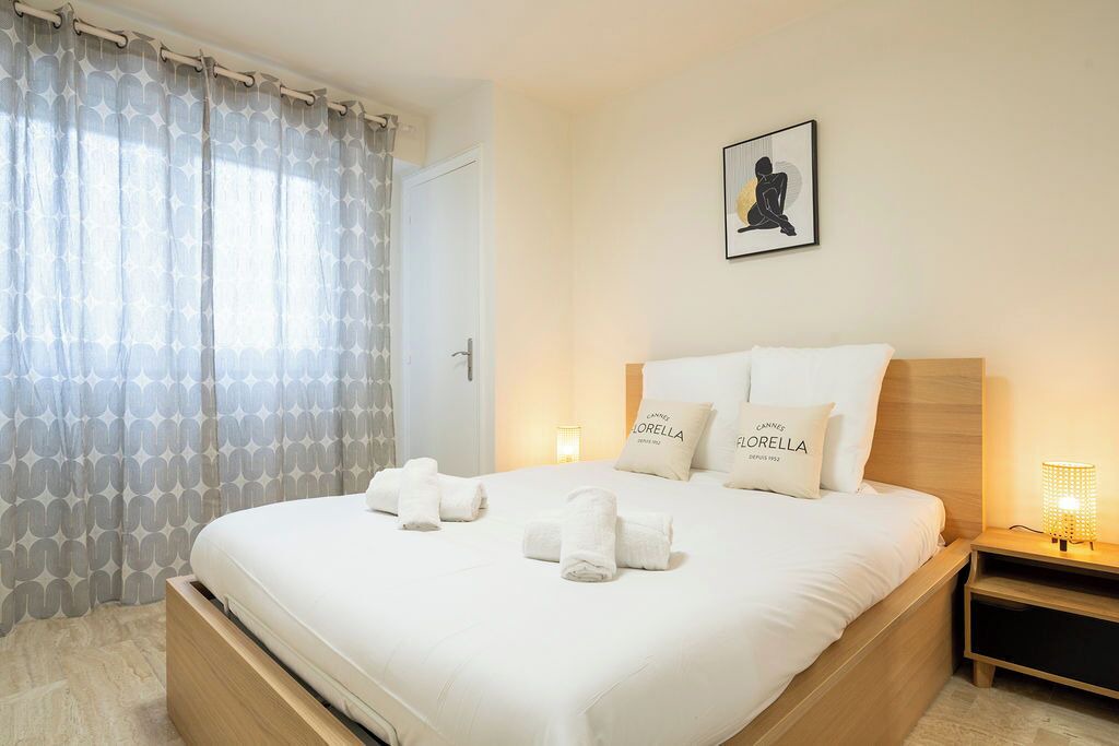 Photo of Bedroom in Carnot