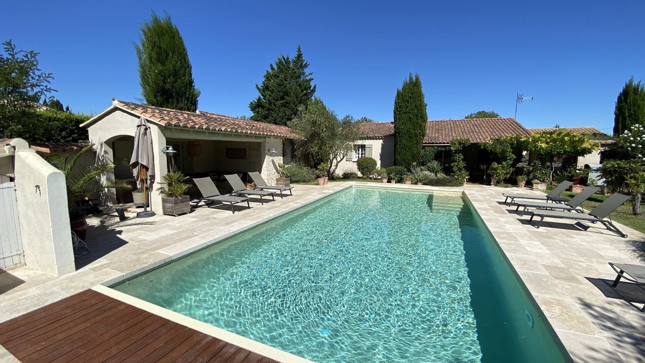 Photo of Outdoor in Orgon
