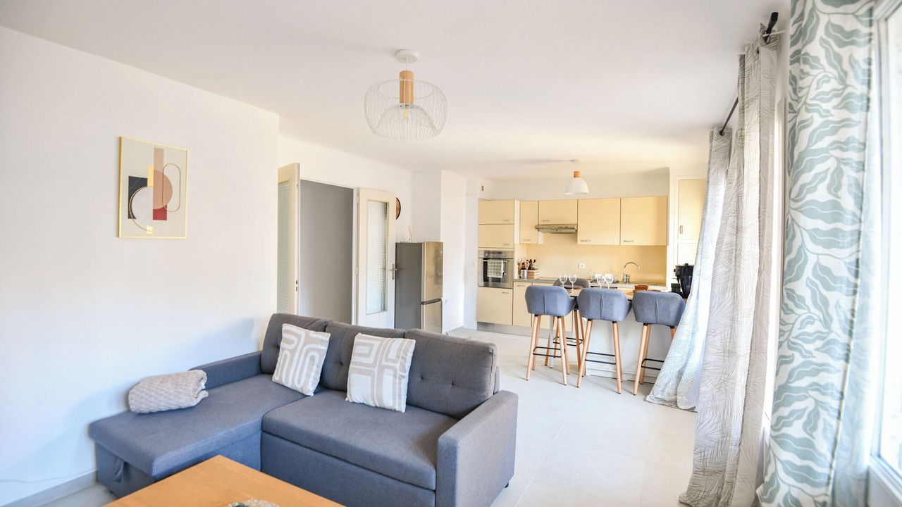 Photo of Livingroom in Saint-Victor