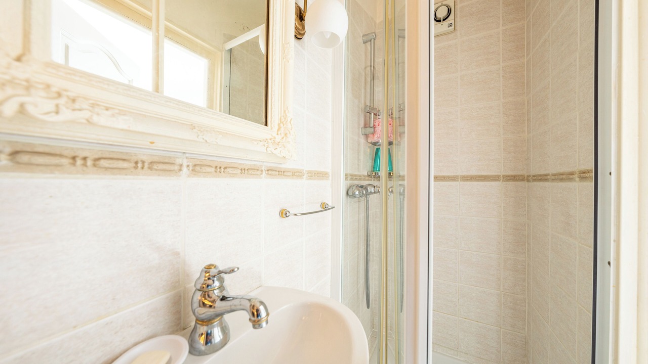 Photo of Bathroom in Cabris