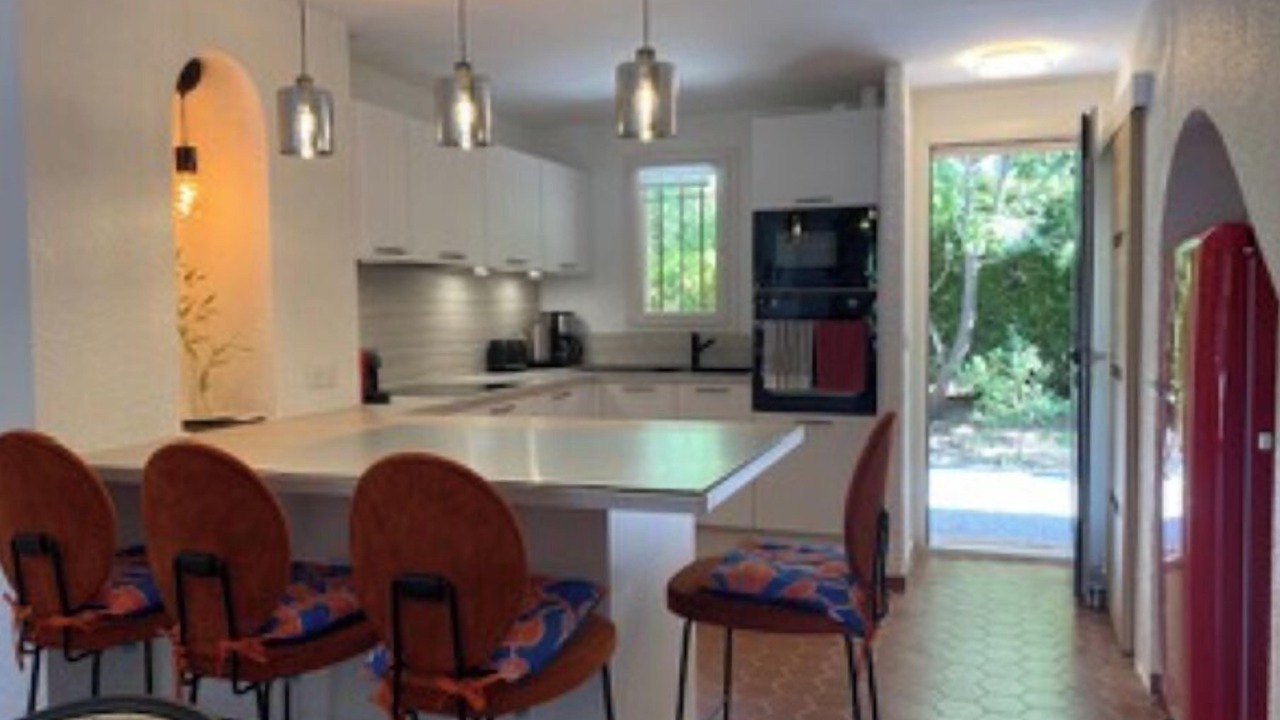 Photo of Kitchen in Boulouris-sur-Mer
