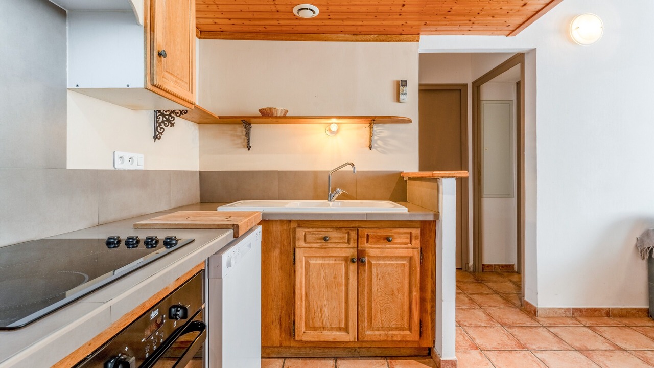 Photo of Kitchen in Raphele-les-Arles