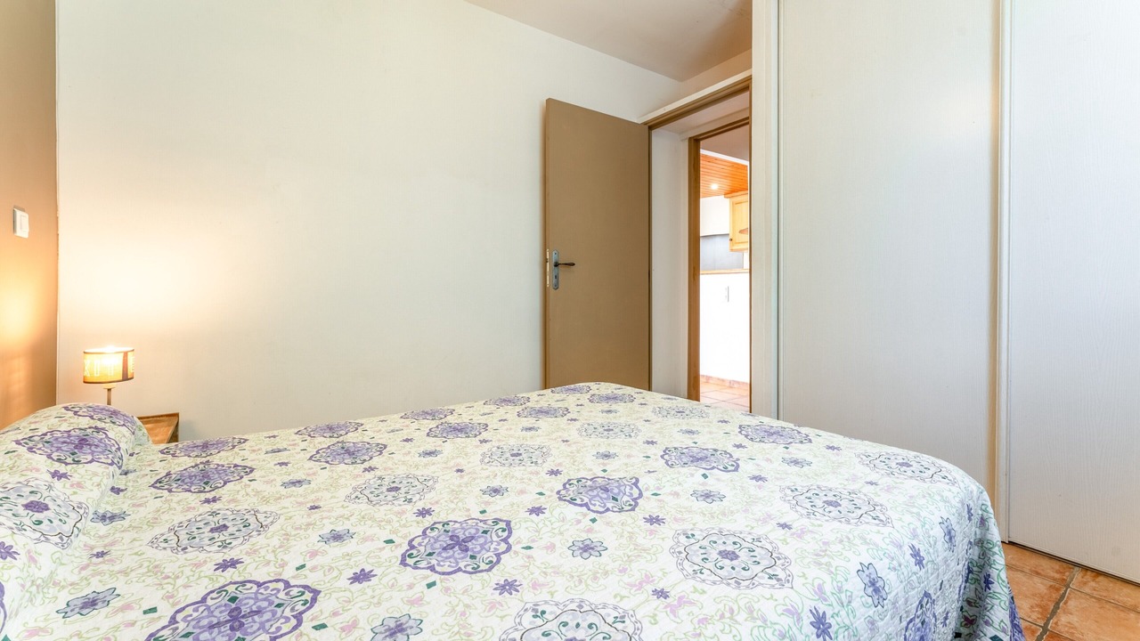 Photo of Bedroom in Raphele-les-Arles