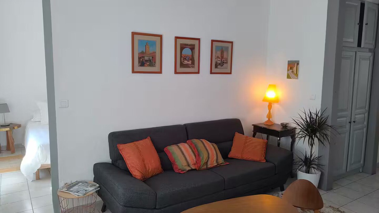 Photo of Livingroom in Quartier Administrations