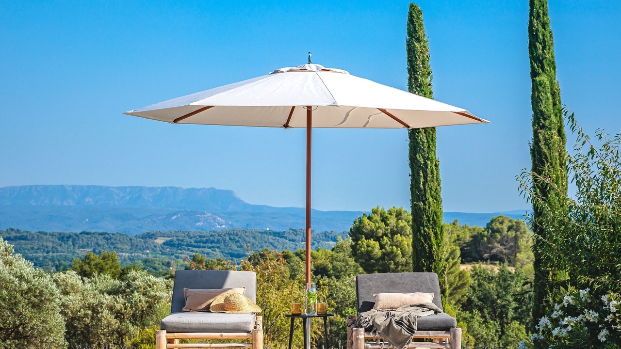 Photo of Outdoor in Cabrieres-dʼAigues