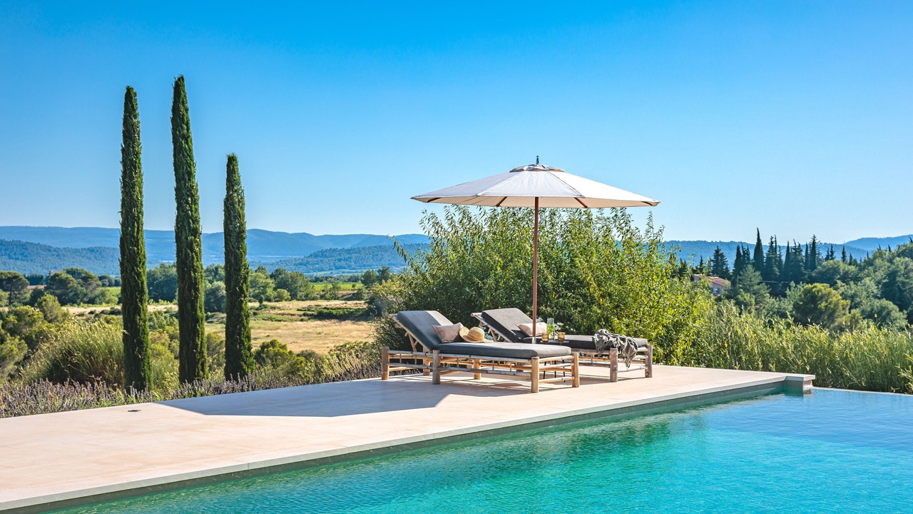 Photo of Outdoor in Cabrieres-dʼAigues