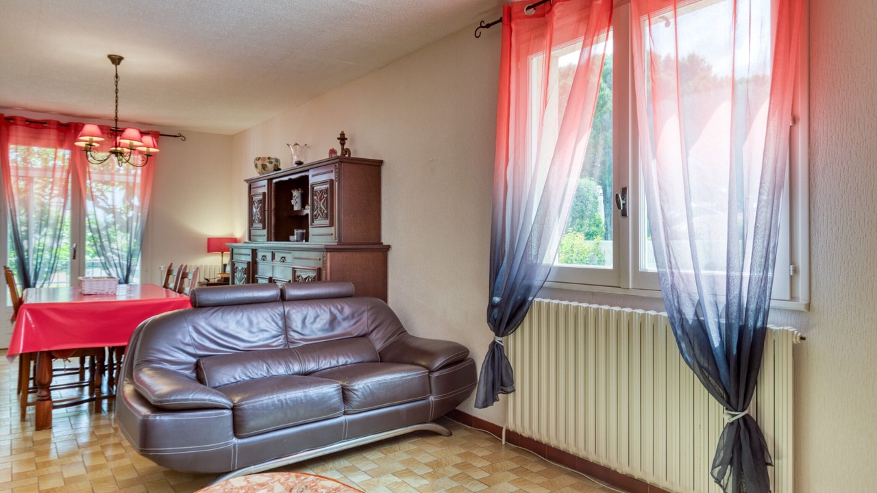 Photo of Livingroom in Puimisson