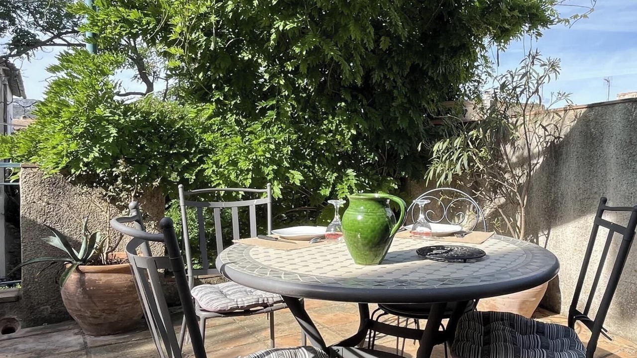 Photo of Outdoor in Saint-Jean-de-Barrou