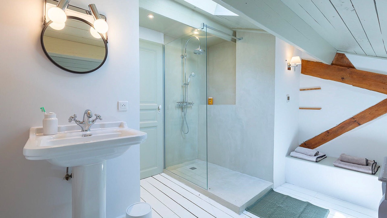 Photo of Bathroom in Eygalieres