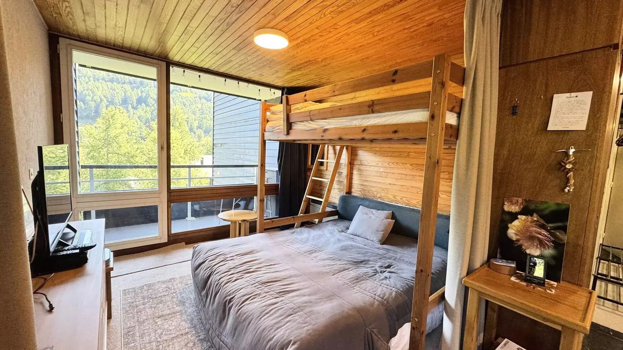 Photo of Bedroom in Les Claux