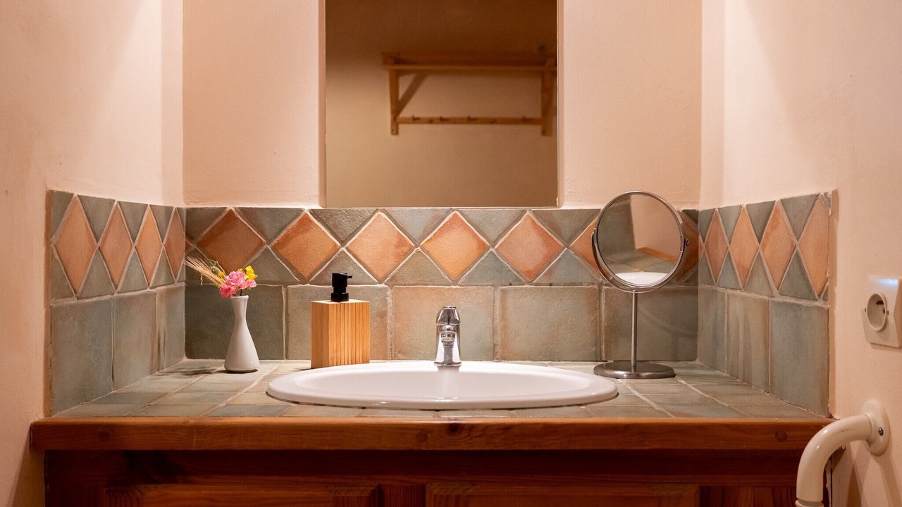 Photo of Bathroom in Saint-Etienne-les-Orgues