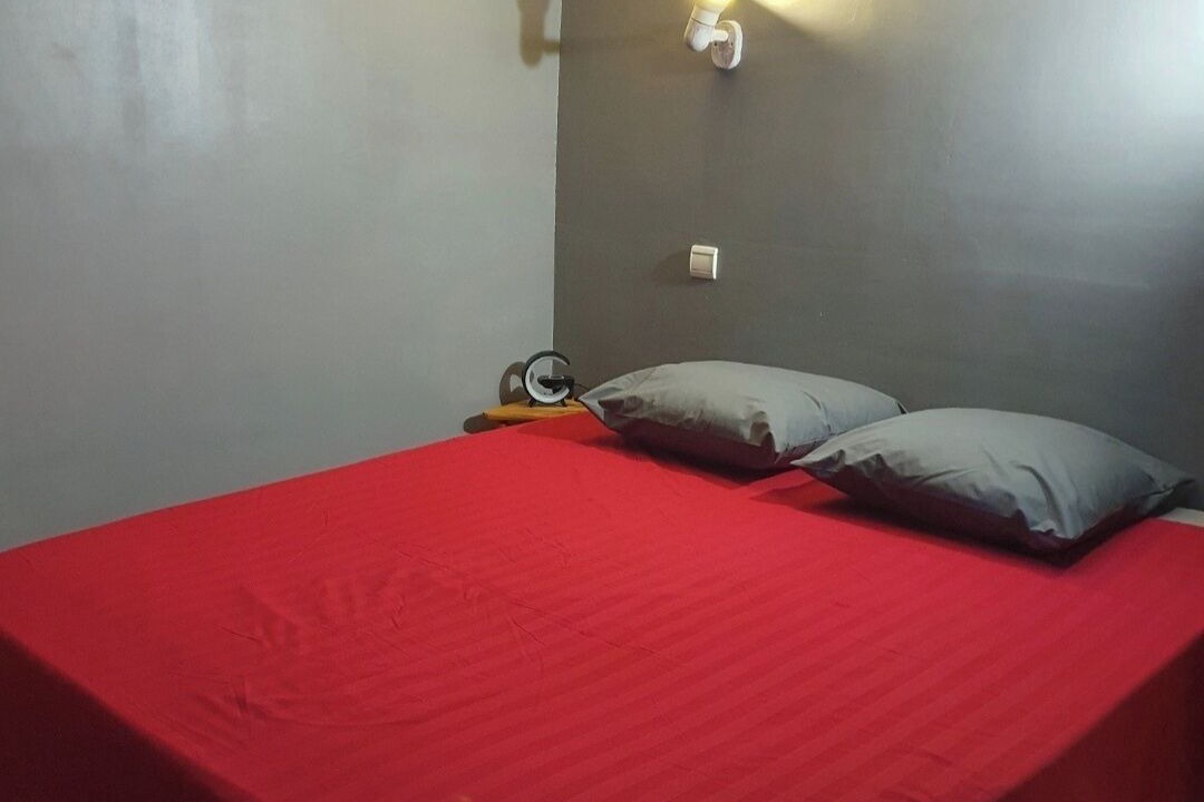 Photo of Bedroom in Saint-Cannat